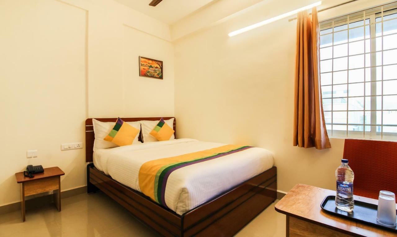 Itsy Hotels Riyas Grand Tirupati Kültér fotó